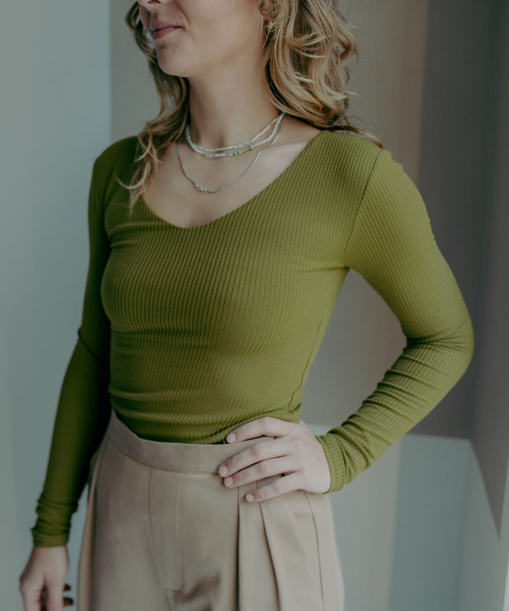 GRETA Longsleeve Pesto